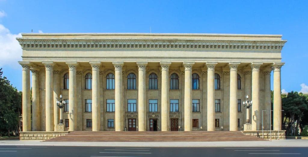 teatr binaları, Odeon