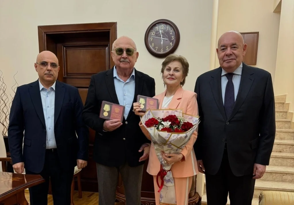 Rus Dram, Rus Dram Teatrı