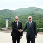 Kəlbəcər-Laçın yolunda görülən tikinti işləri, Kəlbəcər, Laçın, Kəlbəcər-Laçın avtomobil yolu