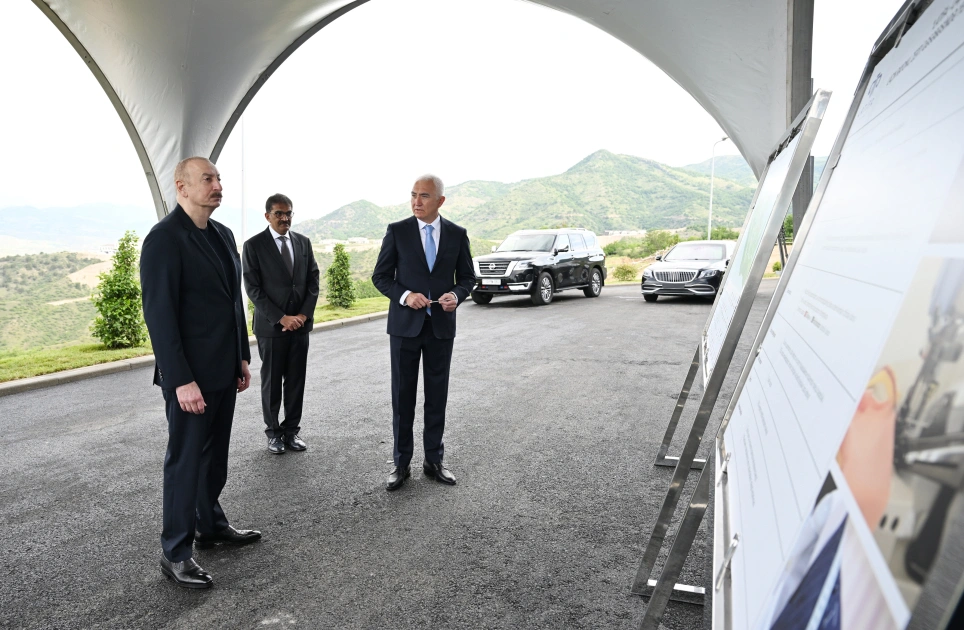 Prezident İlham Əliyev “LATIFA” Laçın tikiş fabrikinin açılışında, LATIFA, LATIFA Laçın tikiş fabriki, Laçın, Tikiş fabriki, Bünyad Qasımov, “Bakı Abadlıq Xidməti” MMC, Bakı Abadlıq Xidməti
