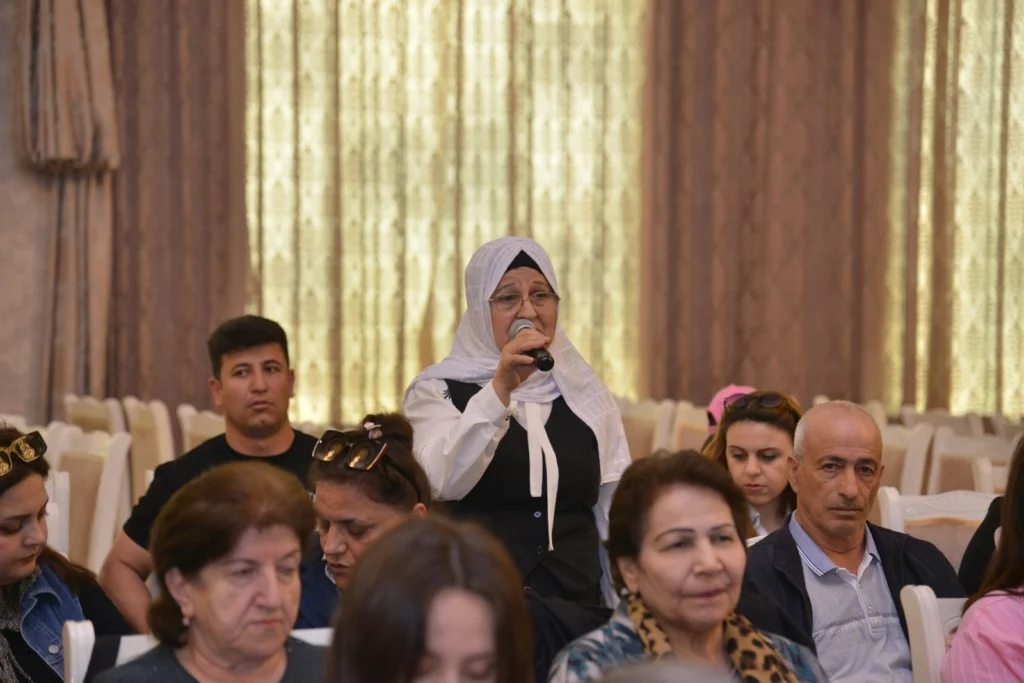 vətəndaşların problemləri dinlənilib