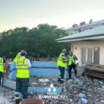 Yaşayış binasının damında, Hovuz, Tikili, Dam, Bakı Şəhər İcra Hakimiyyəti