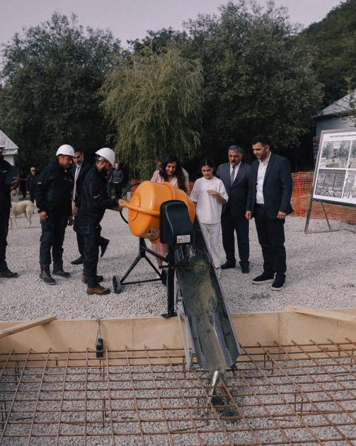 Altıağac Milli Parkını ziyarət, Altıağac Milli Parkı, Leyla Əliyeva, Arzu Əliyeva, Xızı rayonu