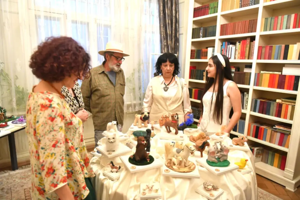 "Zeynəbin sehrli dünyası", Maqsud İbrahimbəyov, Maqsud İbrahimbəyov Yaradıcılıq Mərkəzi, Zeynəb Babayeva, Leyla Əliyeva, Arzu Əliyeva