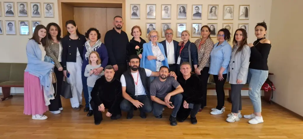 "İnnab ağacı", DEMMENİFEST, Azərbaycan Dövlət Kukla Teatrı