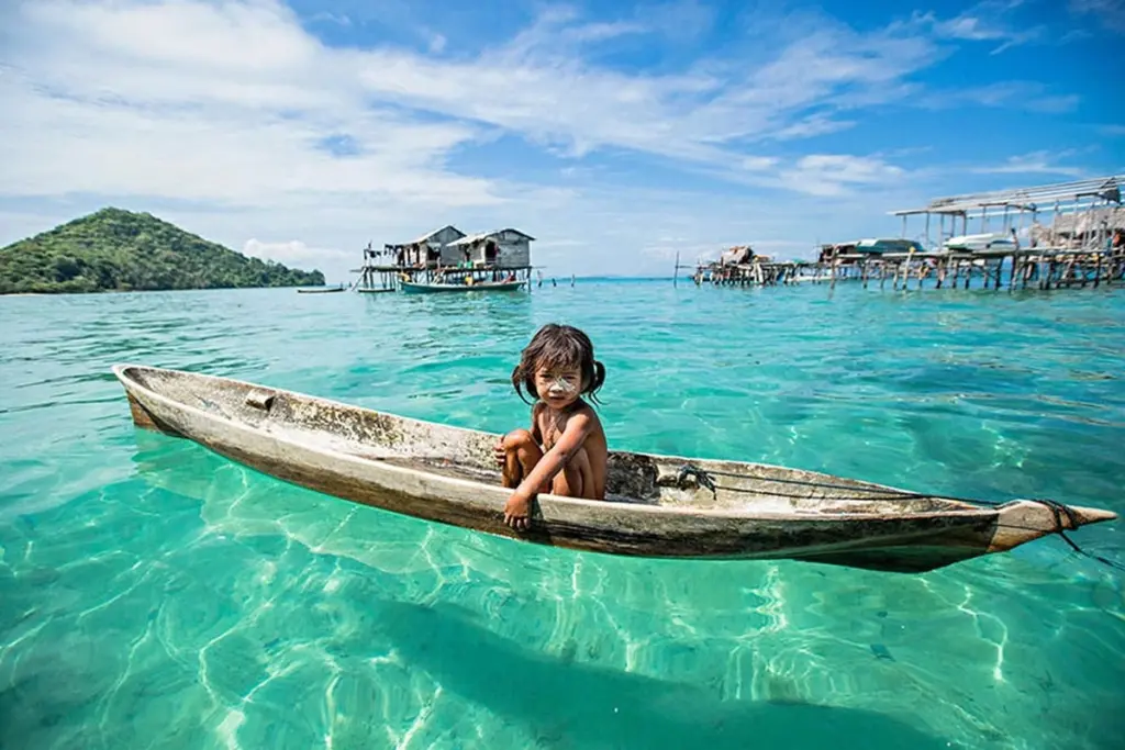 Bajau, Bajau xalqı, "Dəniz qaraçıları", "Dəniz köçəriləri"