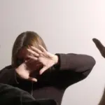 məişət zorakılığı