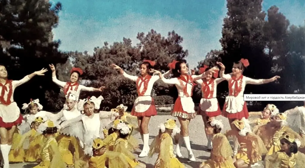 “Cücələrim”, Suğra Bağırzadə