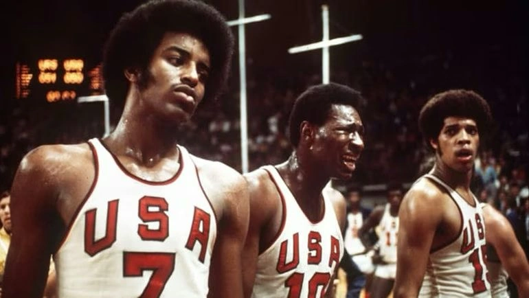 1972-ci il Olimpiadası, Basketbol, Münhen, Yay Olimpiya Oyunları, ABŞ, SSRİ