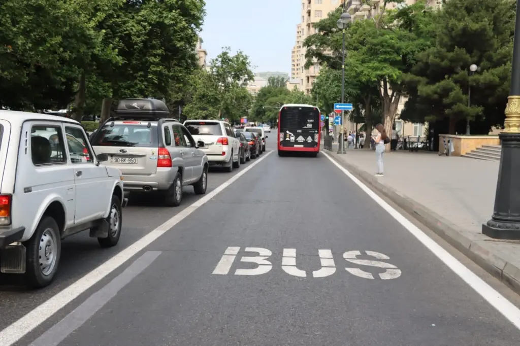 Avtobusların hərəkət sxemi, Avtoubus, Formula-1