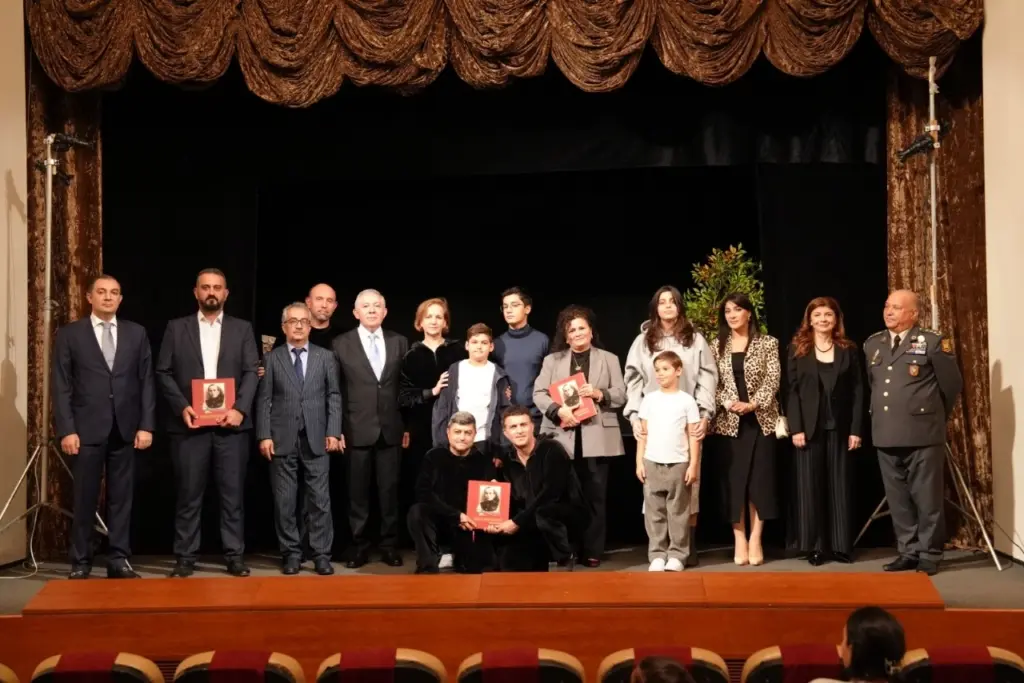 “İnnab ağacı”, Azərbaycan Dövlət Kukla Teatrı