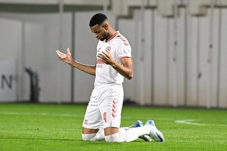 "Neftçi"nin futbolçusu, "Neftçi" PFK, Futbol, AFFA