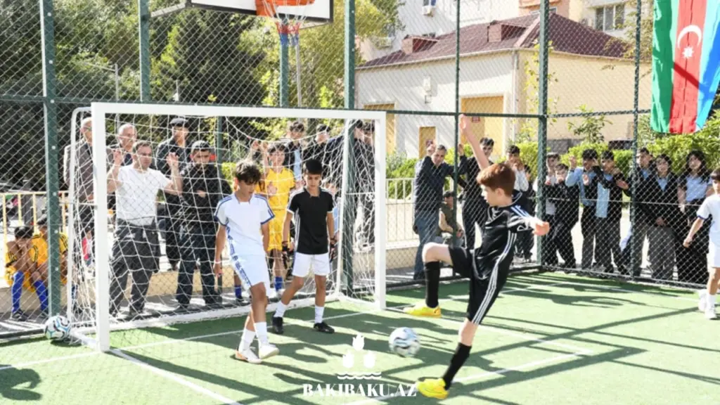 Bakı Şəhər İcra Hakimiyyəti, Regional İnkişaf İctimai Birliyi, Bakı Şəhər Gənclər və İdman İdarəsi, AFFA, "Zəfərindən Güc Al", Minifutbol