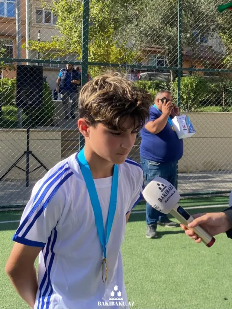 Bakı Şəhər İcra Hakimiyyəti, Regional İnkişaf İctimai Birliyi, Bakı Şəhər Gənclər və İdman İdarəsi, AFFA, "Zəfərindən Güc Al", Minifutbol, Adil Şabanov