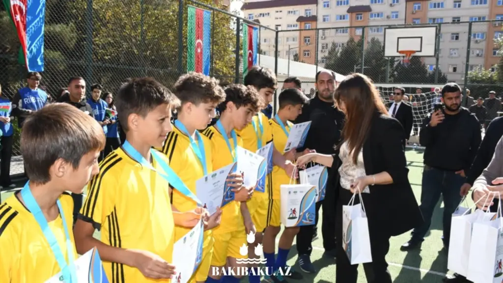 Bakı Şəhər İcra Hakimiyyəti, Regional İnkişaf İctimai Birliyi, Bakı Şəhər Gənclər və İdman İdarəsi, AFFA, "Zəfərindən Güc Al", Minifutbol