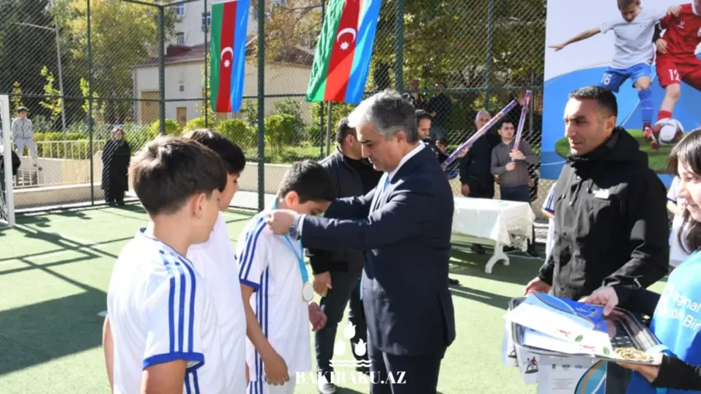 Bakı Şəhər İcra Hakimiyyəti, Regional İnkişaf İctimai Birliyi, Bakı Şəhər Gənclər və İdman İdarəsi, AFFA, "Zəfərindən Güc Al", Minifutbol