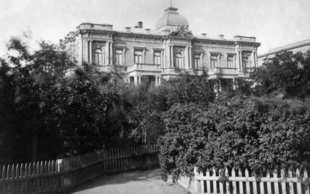 De Burun Sarayı, Azərbaycan Milli İncəsənət Muzeyi