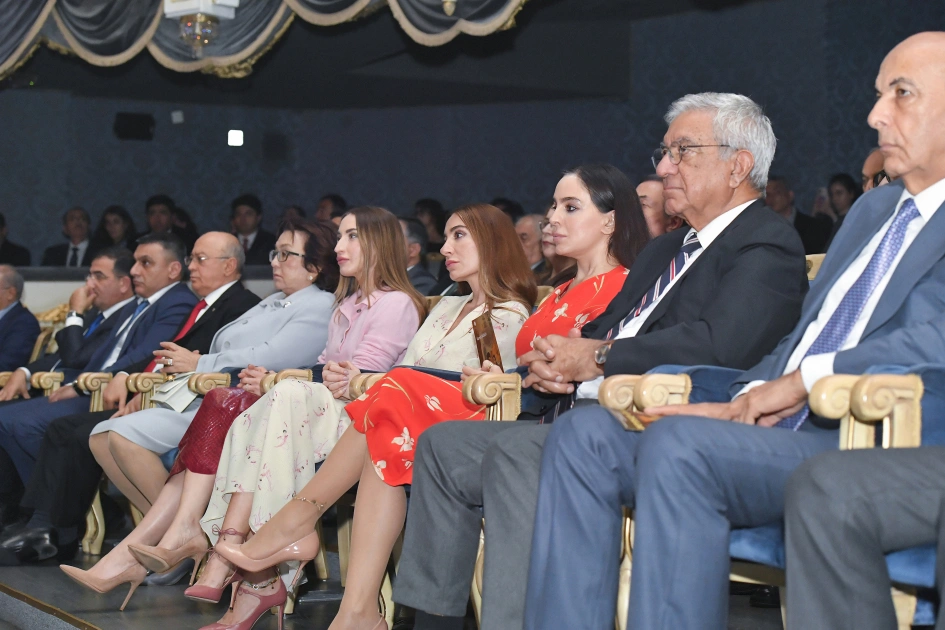 "Gülçöhrə və Əsgər"