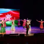 Azərbaycan incəsənət nümayəndələri