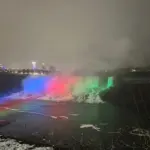 Niaqara şəlaləsi Azərbaycan bayrağının rəngləri ilə, Niaqara şəlaləsi, 9 Noyabr – Dövlət Bayrağı Günü