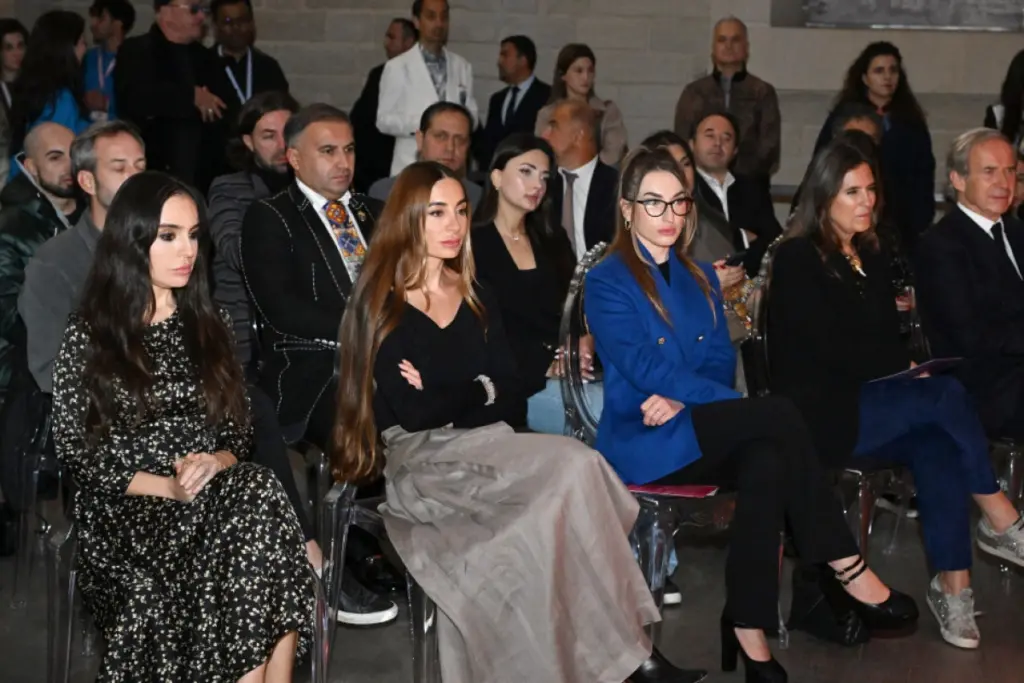 “Suyun sirri” pantomim tamaşası, Daş Salnamə Muzeyi, "Suyun sirri, Leyla Əliyeva, Arzu Əliyeva, Alena Əliyeva