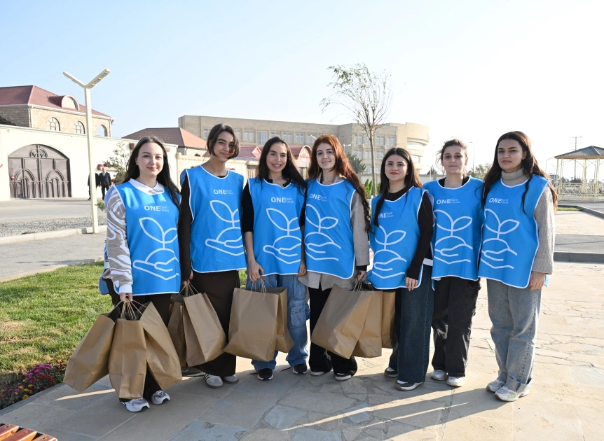 Leyla Əliyeva, Qaradağ rayonu, Qobustan qəsəbəsi