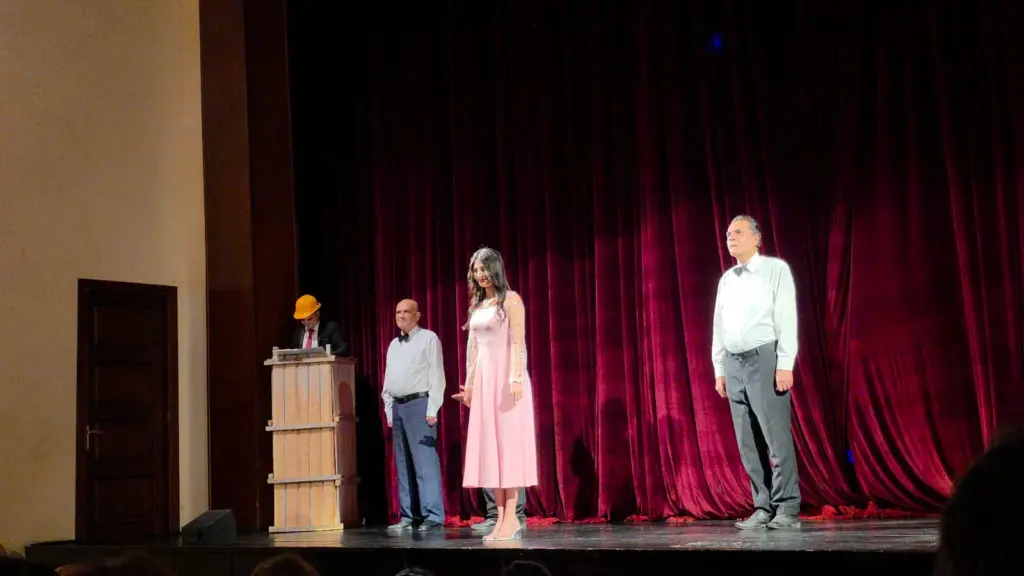 “Qaravəlli” tamaşası, Sumqayıt Dövlət Dram Teatrı