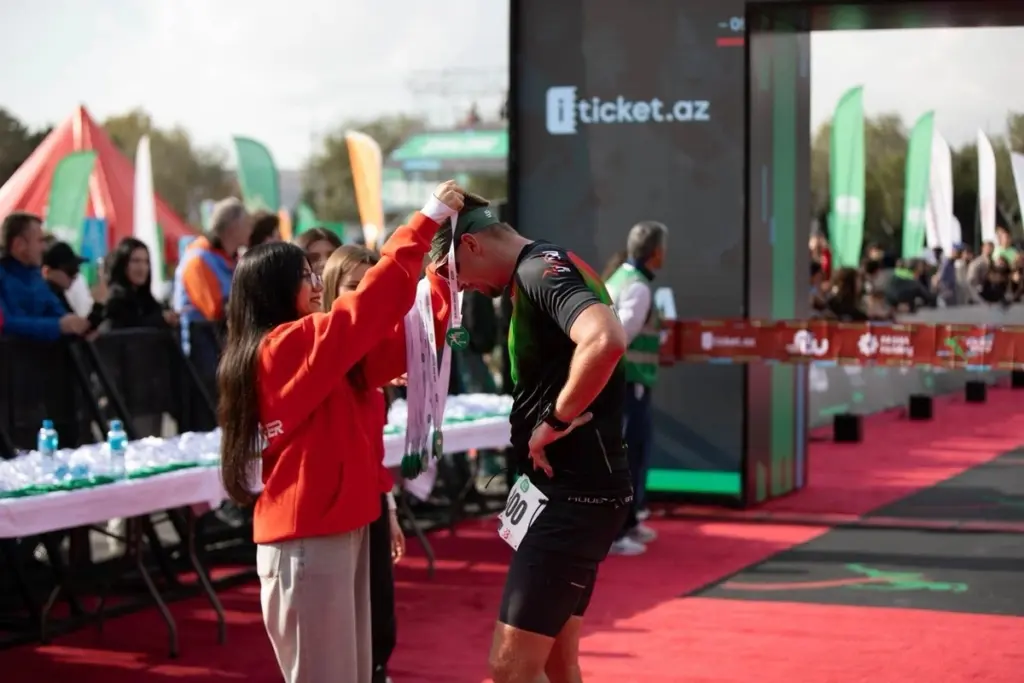 V Qələbə qaçışı