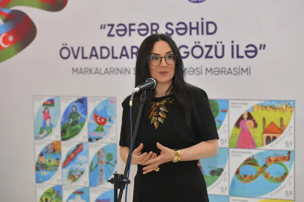 Rəqəmsal İnkişaf və Nəqliyyat Nazirliyi, "Azərpoçt" MMC, "Zəfər" Şəhid Ailələrinə Dəstək İctimai Birliyi, "Zəfər – şəhid övladlarının gözü ilə", Rəsm