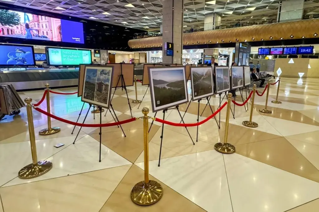 "Qarabağın Dirçəlişi: Azərbaycan İntibahının Hekayəsi", Heydər Əliyev adına Beynəlxalq Hava Limanı