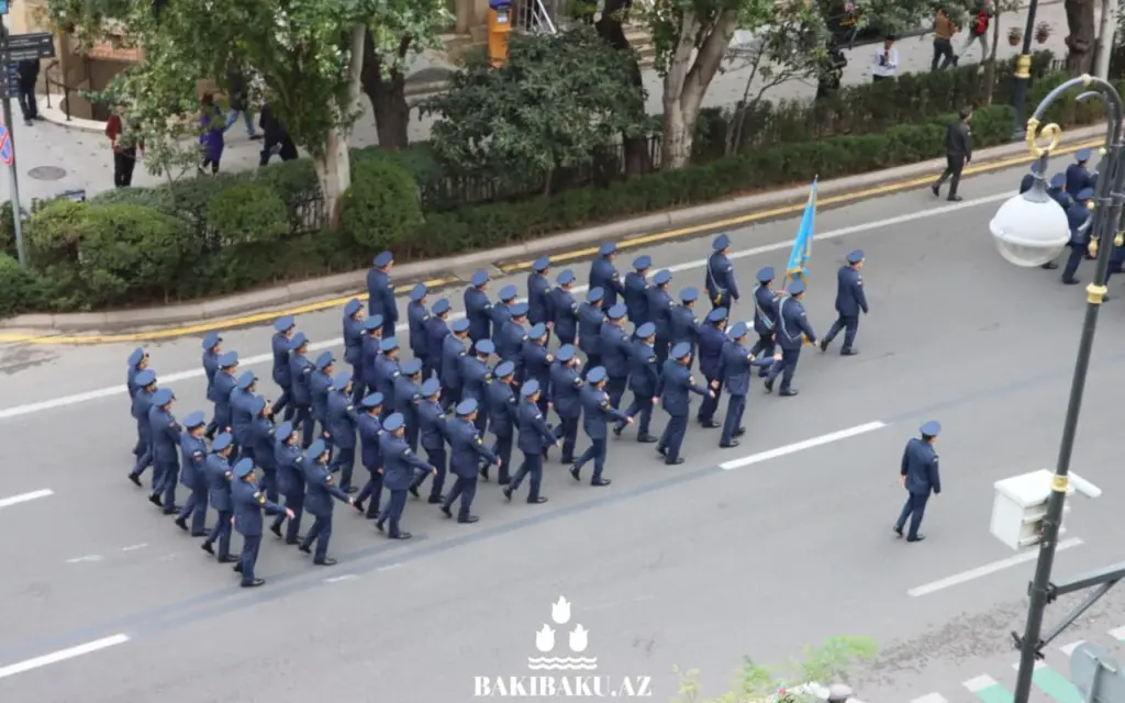 Hərbçi, Zəfər Yürüşü