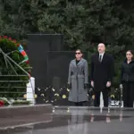 Heydər Əliyevin məzarını ziyarət, Heydər Əliyev, İlham Əliyev, Mehriban Əliyeva, Гейдар Алиев, Ильхам Алиев, Мехрибан Алиева