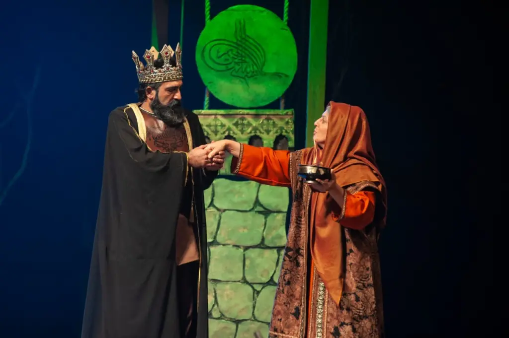 "Dar ağacı", Şəki Dövlət Dram Teatrı, Azərbaycan Dövlət Akademik Milli Dram Teatrı