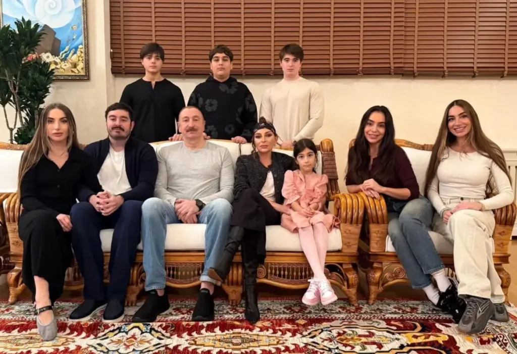 İlham Əliyevin doğum günündən paylaşım, İlham Əliyev, Leyla Əliyeva