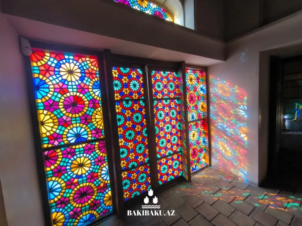 Xan Sarayı, “Yuxarı Baş”, Şəki şəhəri, Dövlət Turizm Agentliyi