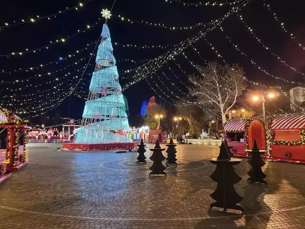 Dənizkənarı Milli Parkda Yeni il yarmarkası, Dənizkənarı Milli Park, Yeni il yarmarkası