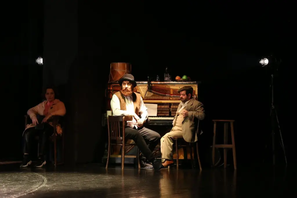 “Neft bumu hamıya gülümsəyir”, Milli Gənc Tamaşaçılar Teatrı