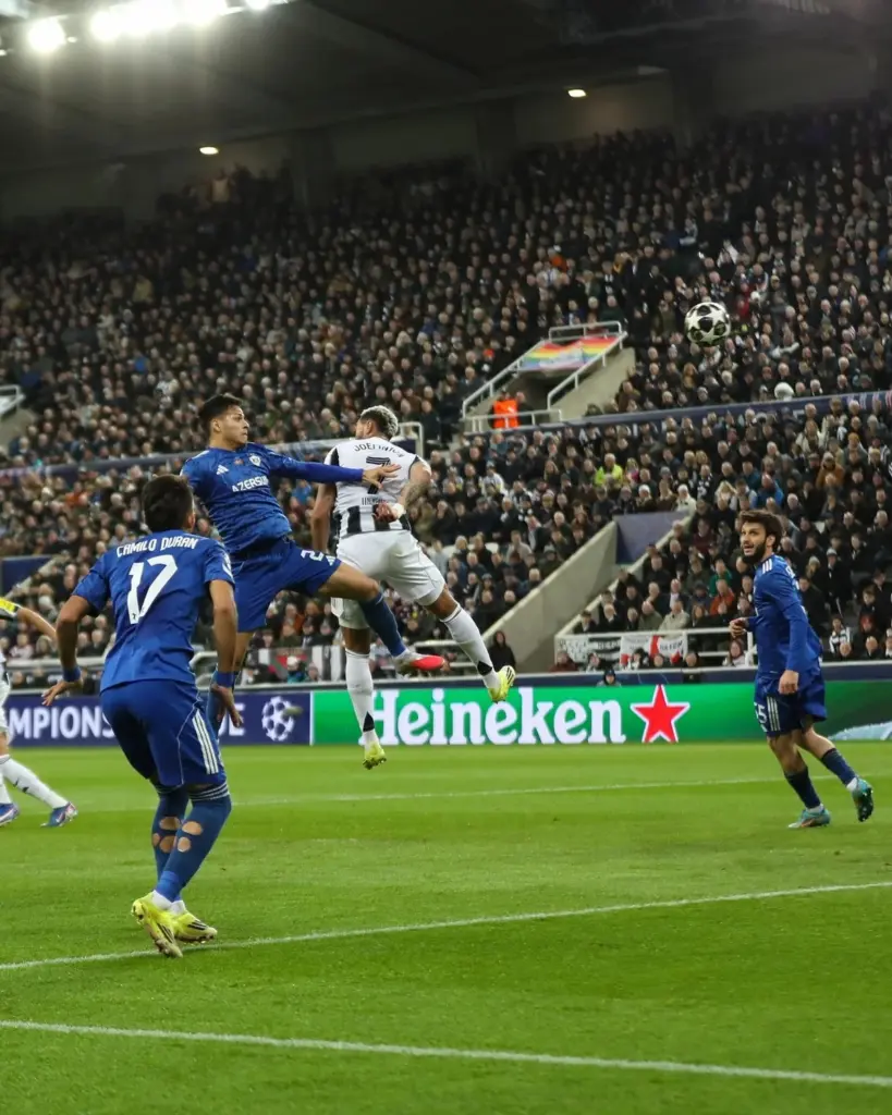 "Nyukasl" – "Qarabağ"