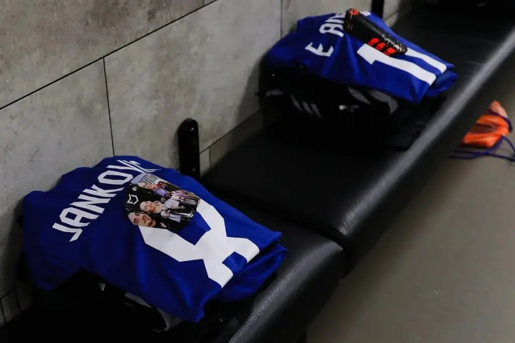 "Nyukasl" və "Qarabağ", "Nyukasl", "Qarabağ"