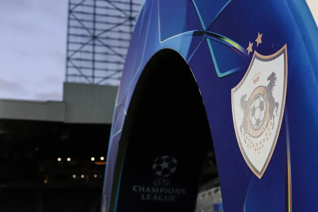 "Nyukasl" - "Qarabağ"