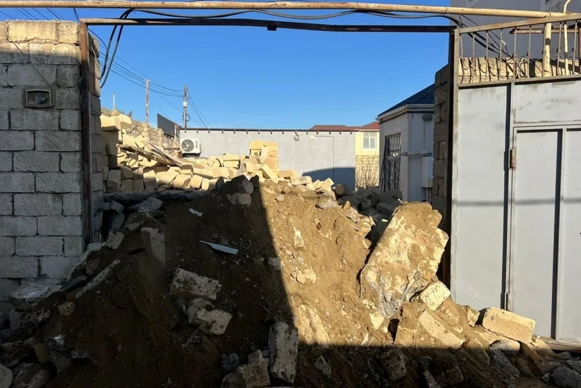 Binəqədidə qanunsuz tikili, Binəqədi rayonu