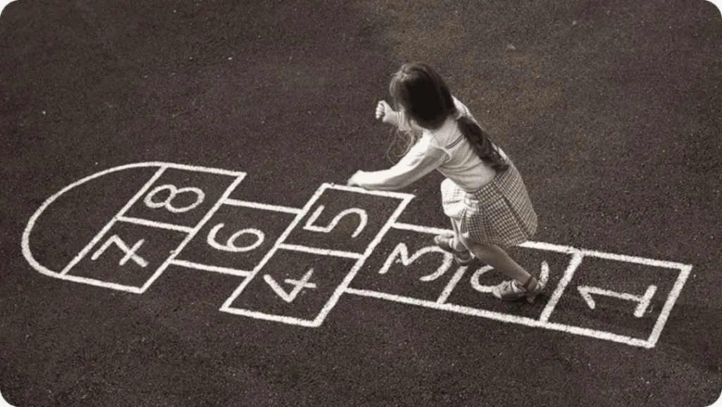 Küçə oyunları, Köhnə Bakı, Oyun, “Klas-klas”, “Beşdaş”