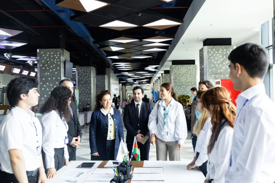 “ASAN xidmət”, WUF13