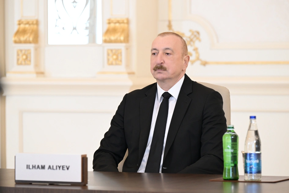 “Avropa Siyasi Birliyi”