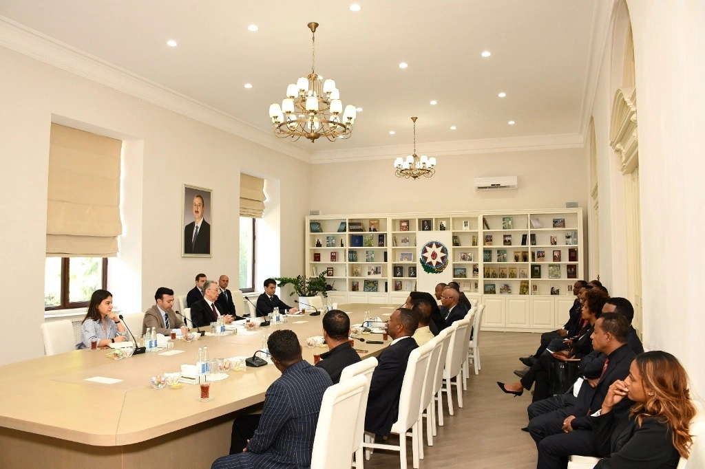 BŞİH, Bakı Şəhər İcra Hakimiyyəti, WUF13, Eldar Əzizov