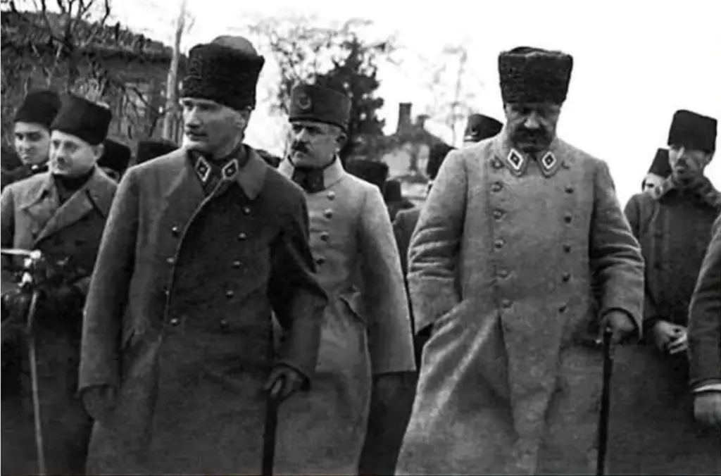 Fevzi Çaxmaq paşa