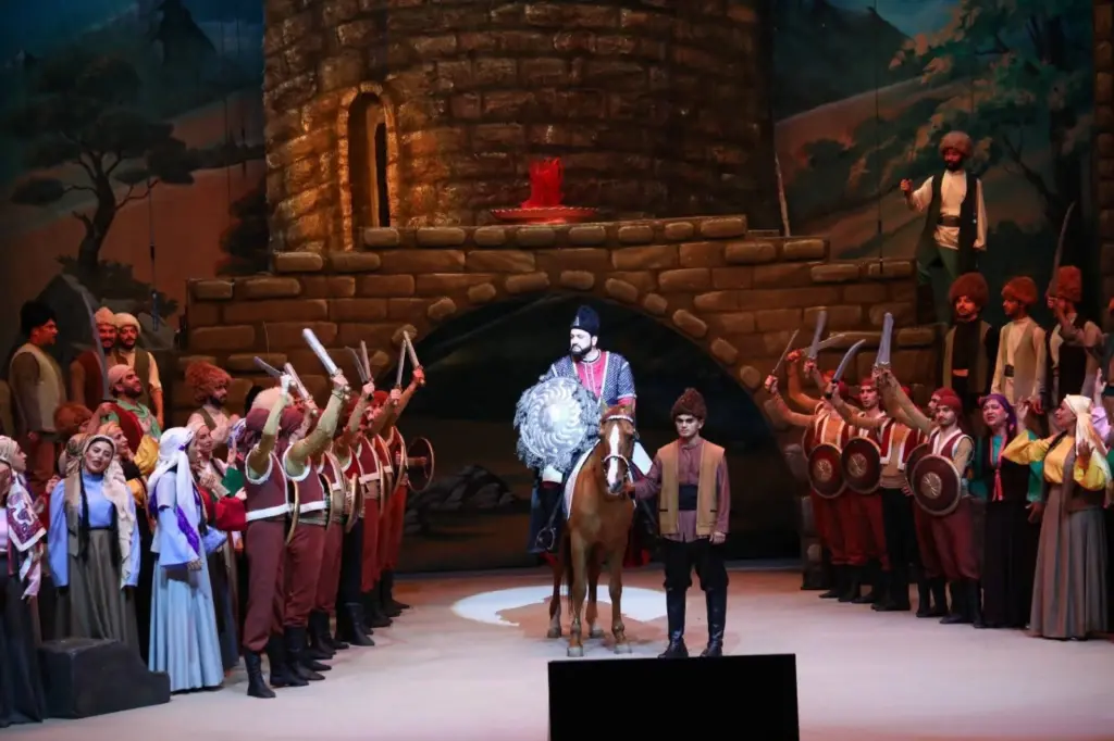 “Koroğlu” operası