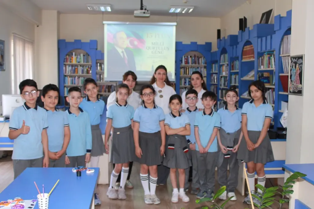 Milli Qurtuluş Günü, Respublika Uşaq Kitabxanası