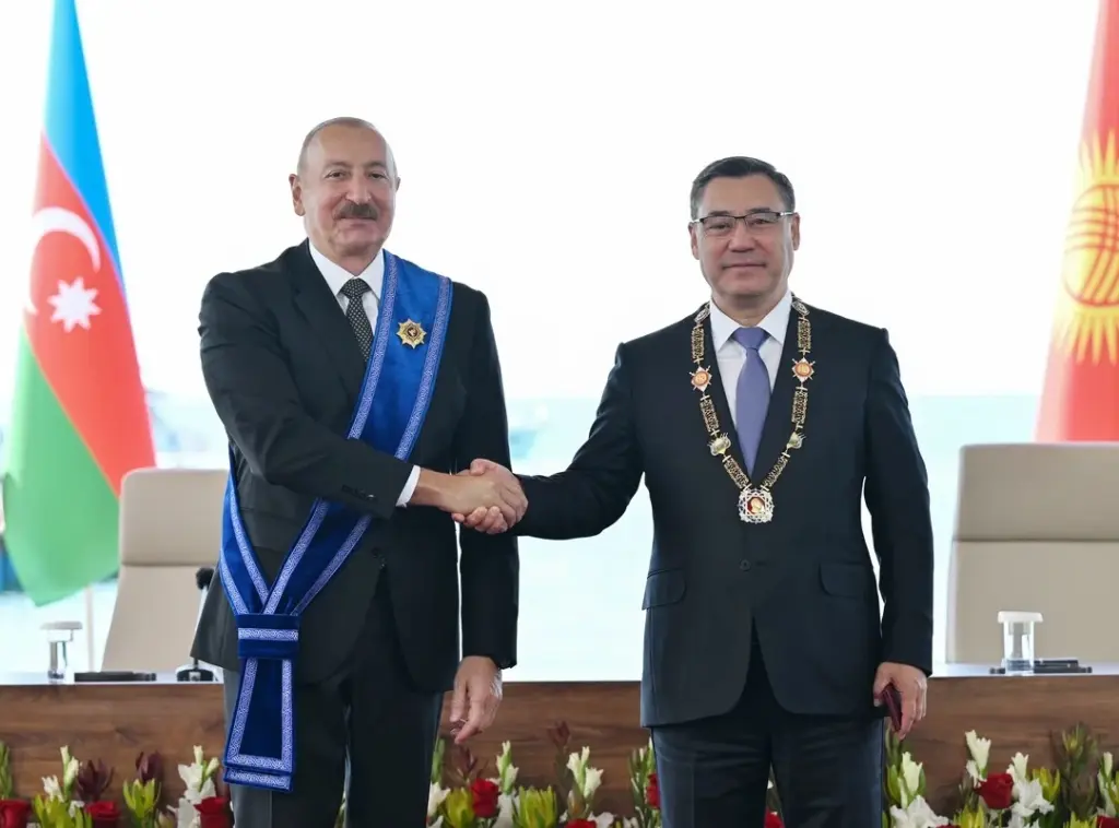 Azərbaycan və Qırğızıstan, Qırğızıstan