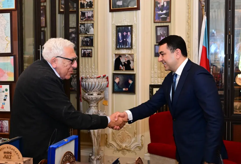 Anar, Adil Kərimli, Azərbaycan Yazıçılar Birliyi
